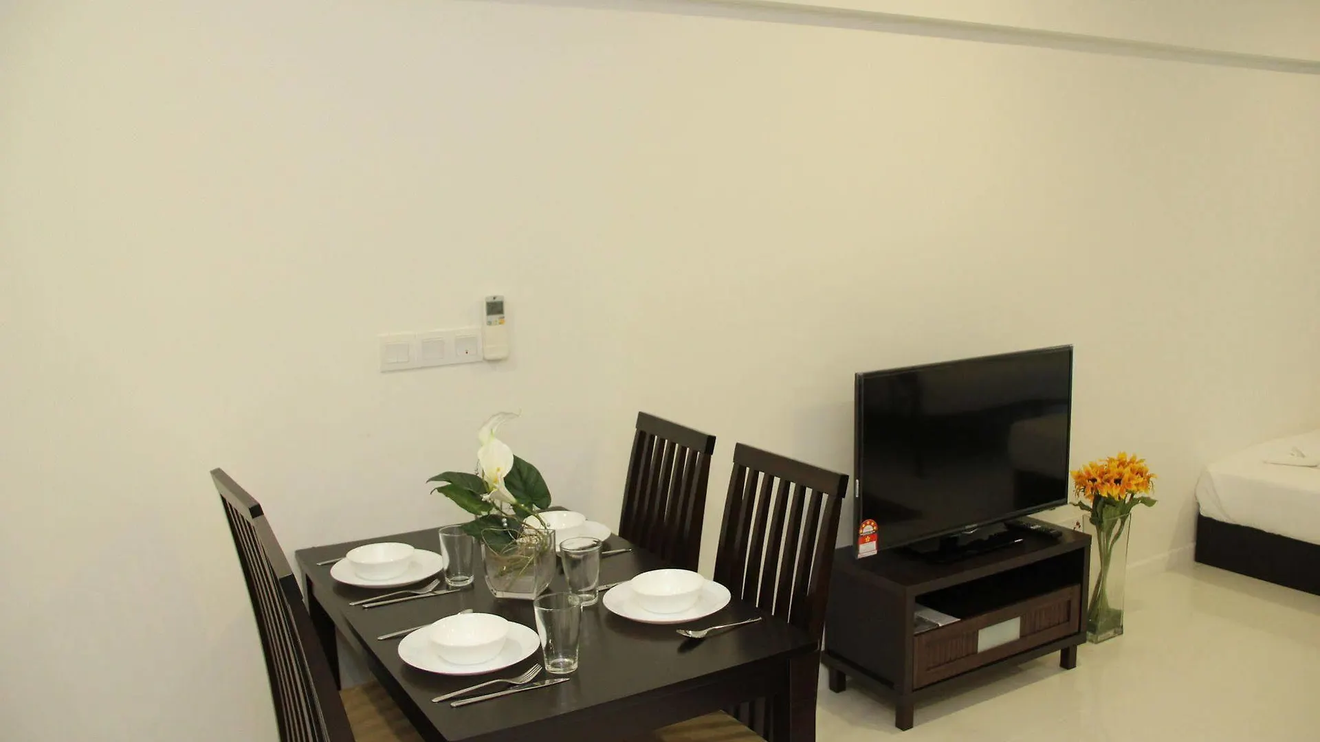 Inspired Homes @ Summer Suite كوالالمبور شقة