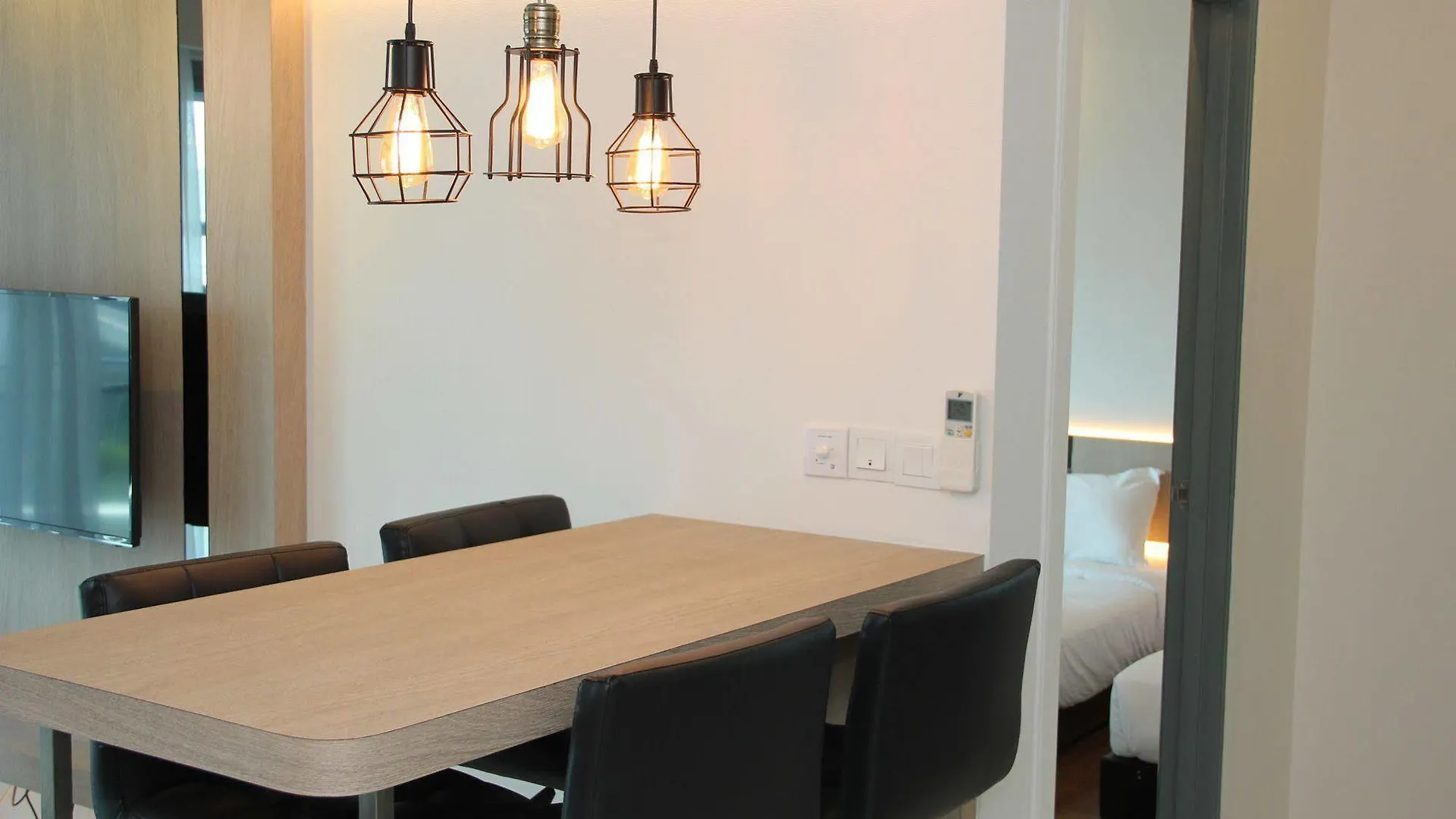 Inspired Homes @ Summer Suite كوالالمبور ماليزيا