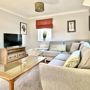 https://fewster-apartment.yorkshirehotels.net
